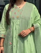 Green Mul Pair