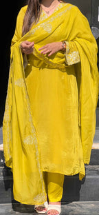 Yellow Crepe Pair