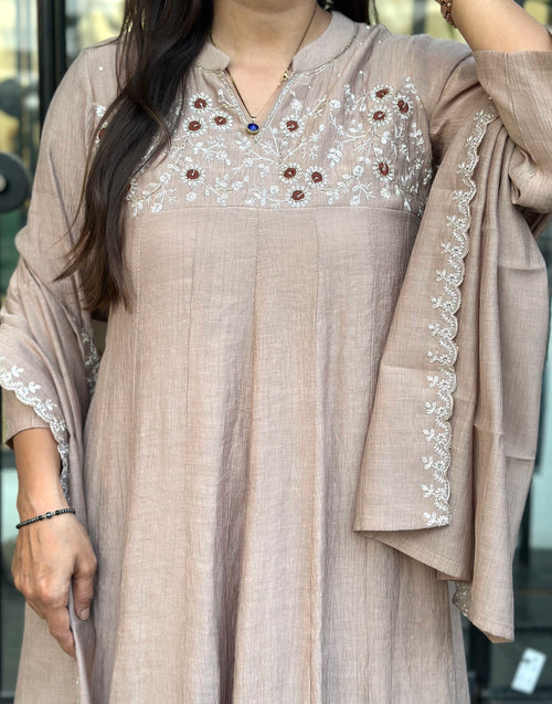 Beige Anarkali Pair