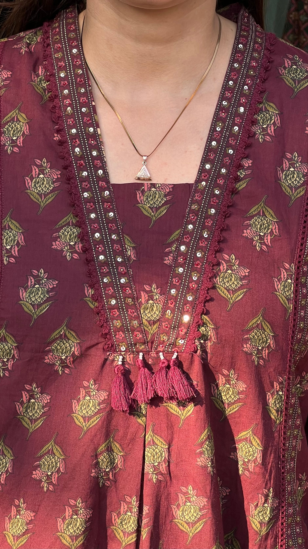 Maroon jaipuri Pair